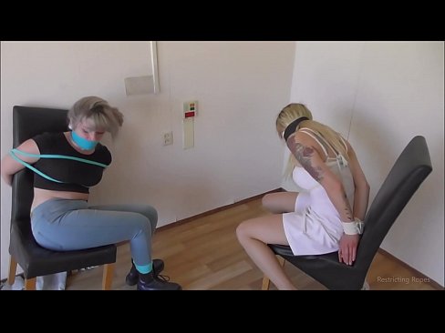 ❤️ Kecanduan / dihijikeun sareng disumbat / budak awéwé dina marabahaya ❌ video porno dina pornosu.pornsexphoto.ru